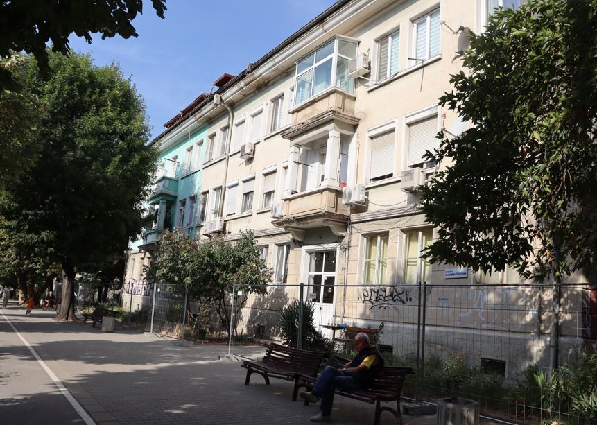Започва санирането на първата сграда по Националния план за възстановяване и устойчивост в Благоевград